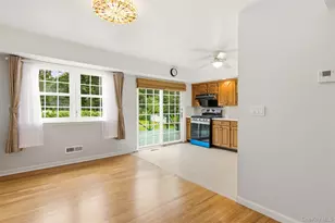 15 Apple Ln, Commack, NY 11725 - Photo 6