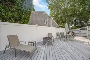 10 Larkin St, Farmingdale, NY 11735 - Photo 24