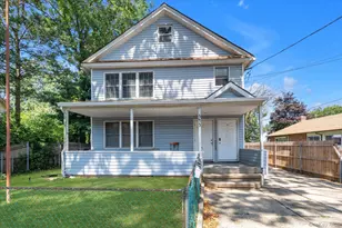 343 Roslyn Ave, Carle Place, NY 11514 - Photo 2