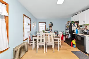 343 Roslyn Ave, Carle Place, NY 11514 - Photo 6