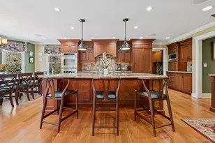 5 Kenwood Ln, Saint James, NY 11780 - Photo 12