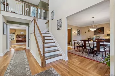 5 Kenwood Lane, Saint James, NY 11780 - Photo 4
