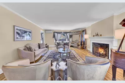 64 E Roe Boulevard, Patchogue, NY 11788 - Photo 28