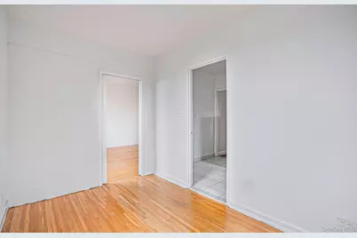 143-50 Hoover Avenue #611, Briarwood, NY 11435 - Photo 8