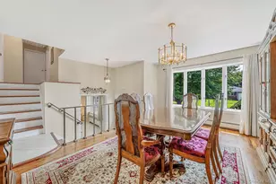 6 Keswick Dr, East Islip, NY 11730 - Photo 4