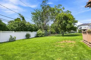 7 Herkimer Ave, Jericho, NY 11753 - Photo 40