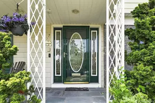 7 Herkimer Ave, Jericho, NY 11753 - Photo 4