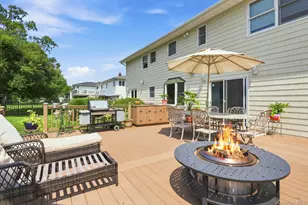 7 Herkimer Ave, Jericho, NY 11753 - Photo 44