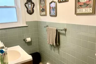 105 Mitchell Ave, Long Beach, NY 11561 - Photo 24