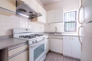 92-06 50th Ave, Elmhurst, NY 11373 - Photo 8