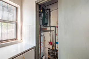 92-06 50th Ave, Elmhurst, NY 11373 - Photo 10