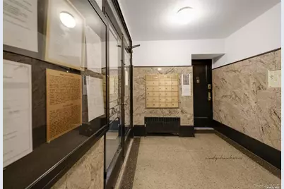 68-12 Burns Street #B2, Forest Hills, NY 11375 - Photo 2
