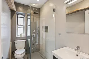 111-45 76th Ave, Forest Hills, NY 11375 - Photo 12