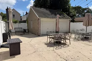 194-30 111th Rd, Saint Albans, NY 11412 - Photo 12