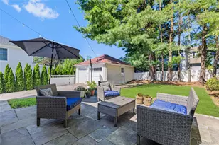 113 Brambach Rd, Scarsdale, NY 10583 - Photo 26