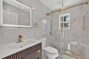 296 Westchester Ave, West Babylon, NY 11704 - Photo 12
