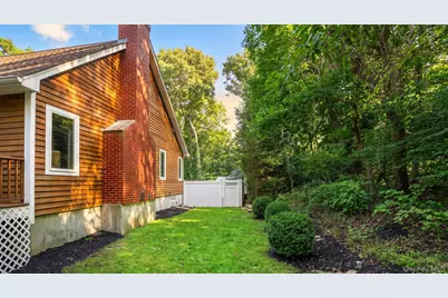 70 Beach Road, Wading River, NY 11792 - Photo 20