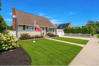 3 Laurie Drive, Farmingdale, NY 11735 - Photo 4