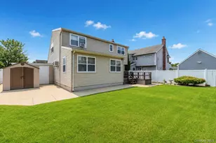 3 Laurie Dr, Farmingdale, NY 11735 - Photo 6