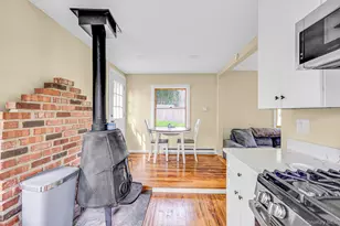 18 Port Jefferson Rd, Sound Beach, NY 11789 - Photo 6