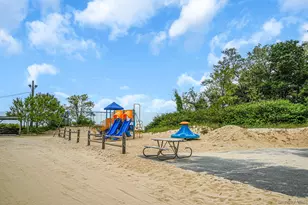 18 Port Jefferson Rd, Sound Beach, NY 11789 - Photo 30
