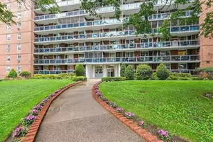 98-05 63rd Rd, Rego Park, NY 11374 - Photo 14