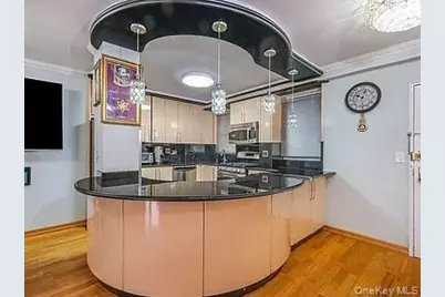 98-05 63rd Road #5E, Rego Park, NY 11374 - Photo 1