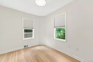 32 Red Oaks Mill Rd, Poughkeepsie, NY 12603 - Photo 18