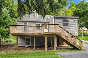 32 Red Oaks Mill Rd, Poughkeepsie, NY 12603 - Photo 38