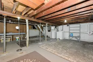 3 Jarvis Ct, Huntington, NY 11743 - Photo 18