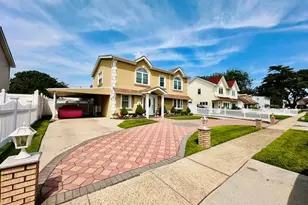626 Wyngate Dr W, Valley Stream, NY 11580 - Photo 2