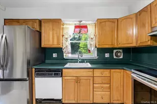 3 Jaycox Ln, Hopewell Junction, NY 12533 - Photo 10