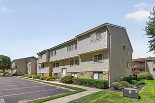 25 College Ave, Nanuet, NY 10954 - Photo 2