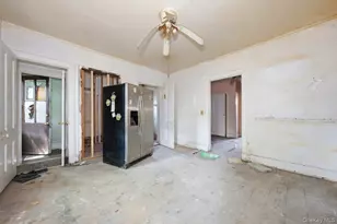 145 Renwick St, Newburgh, NY 12550 - Photo 8