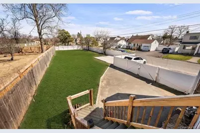 321 Sherbrooke Road, Lindenhurst, NY 11757 - Photo 2