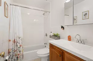 19 W 13th Rd, Far Rockaway, NY 11693 - Photo 10