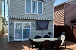 19 W 13th Rd, Far Rockaway, NY 11693 - Photo 14