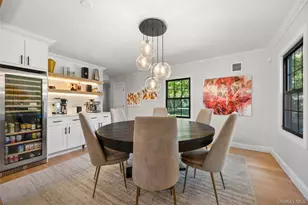 22 Paddington Rd, Scarsdale, NY 10583 - Photo 10