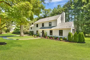 22 Paddington Rd, Scarsdale, NY 10583 - Photo 2