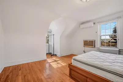 15 Broadway, Great Neck, NY 11021 - Photo 18