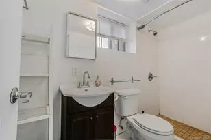 15 Broadway, Great Neck, NY 11021 - Photo 24