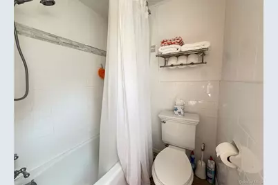 31 Jacobson Avenue, Huntington, NY 11743 - Photo 28