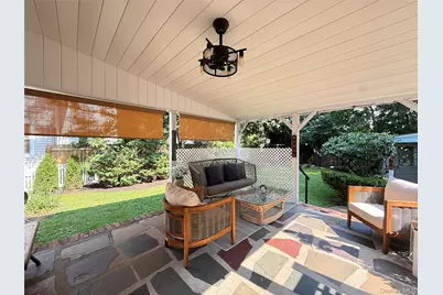 31 Jacobson Avenue, Huntington, NY 11743 - Photo 20