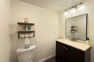 31 Jacobson Ave, Huntington, NY 11743 - Photo 18