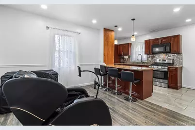 129 Lawson Street, Hempstead, NY 11550 - Photo 6