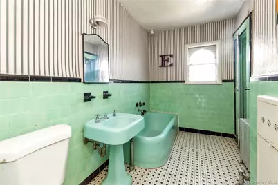 30-12 90th Street, East Elmhurst, NY 11369 - Photo 16