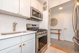 1 E Broadway, Long Beach, NY 11561 - Photo 4