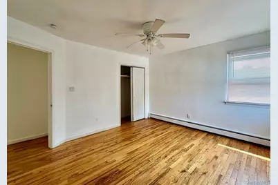 [Address not provided], Valley Stream, NY 11581 - Photo 8