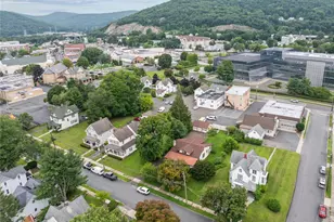 20 Clinton Pl, Suffern, NY 10901 - Photo 12