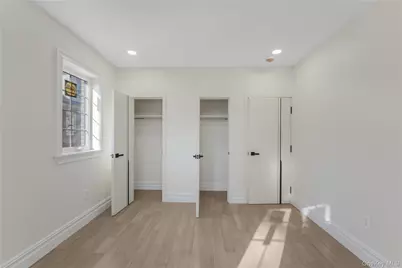 146-18 Laburnum Avenue, Flushing, NY 11355 - Photo 24